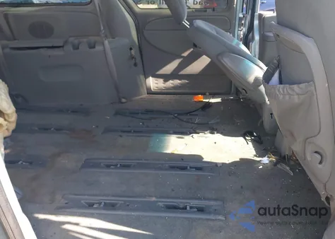 2004 Dodge Grand Caravan Sxt from USA, damaged, VIN 2D4GP44L84R615772